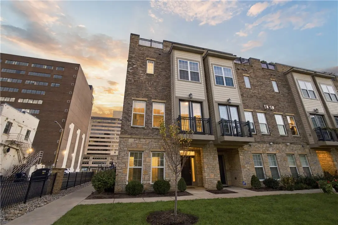 121 Lowe Lane, Dayton, OH 45402 - #1
