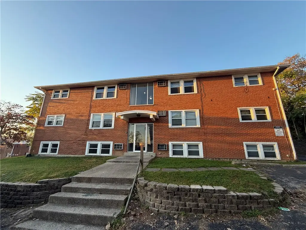 413 Briarwood Avenue, Dayton, OH 45403 - #1
