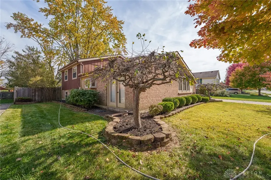 841 Sunset Drive, Englewood, OH 45322 - #3