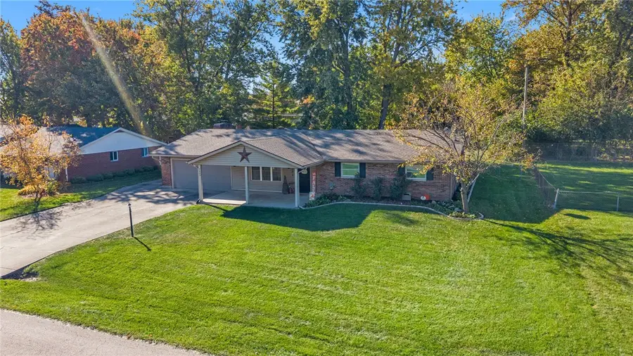 2455 Brown Bark Drive, Beavercreek, OH 45431 - #2