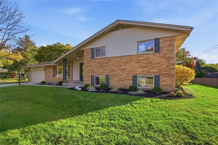 440 E Elmwood Drive, Centerville, OH 45459 - #2