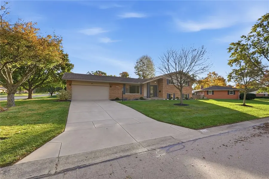 440 E Elmwood Drive, Centerville, OH 45459 - #3