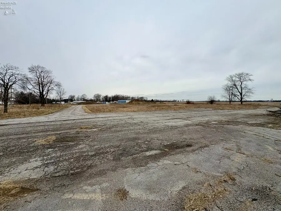 2314 E Sr 20, Clyde, OH 43410 - Image #2