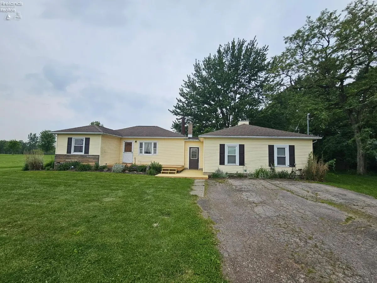 82 S Kniffin Street, Greenwich, OH 44837 - Image #1