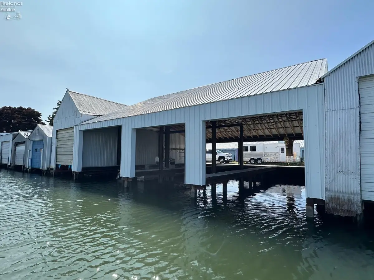 444 Hasting Drive, Sandusky, OH 44870 - #1