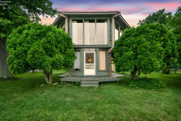 1 Runkle, Middle Bass Island, OH 43446