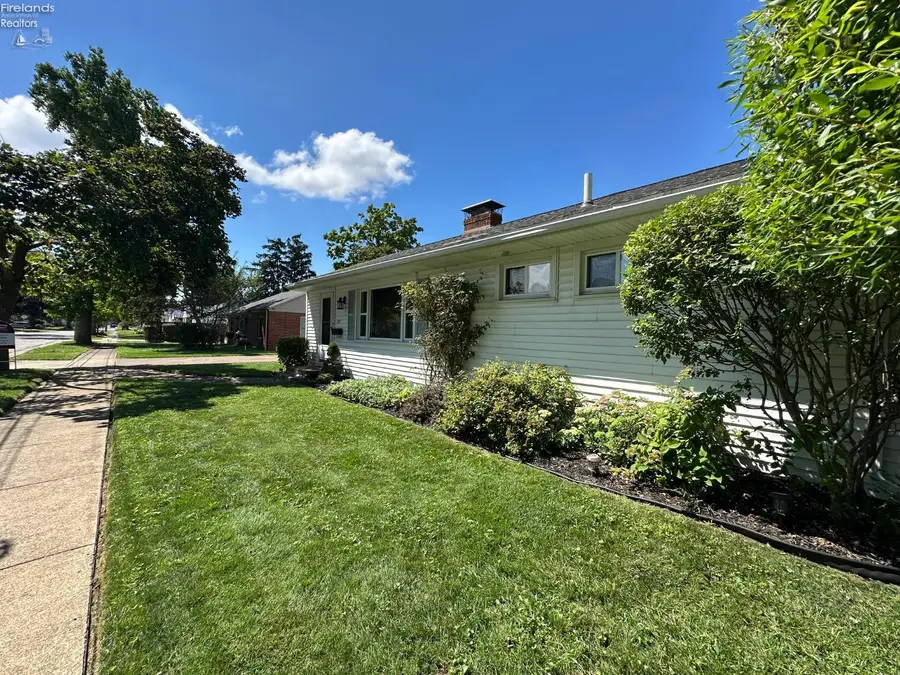 319 E Parish, Sandusky, OH 44870 - Image #2