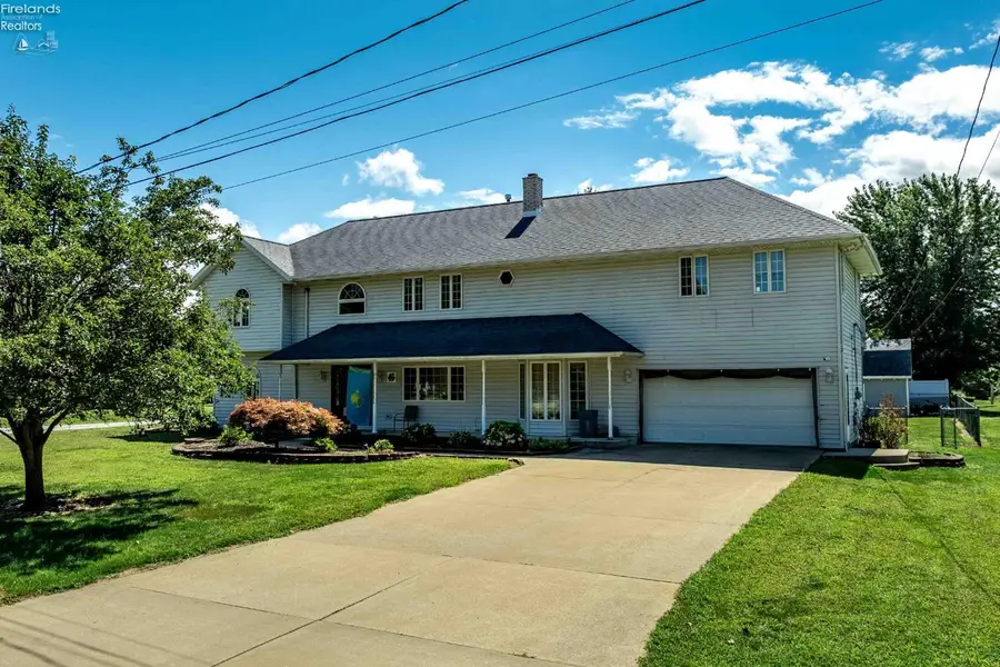 5076 E Meadow Lane, Port Clinton, OH 43452 - Image #3