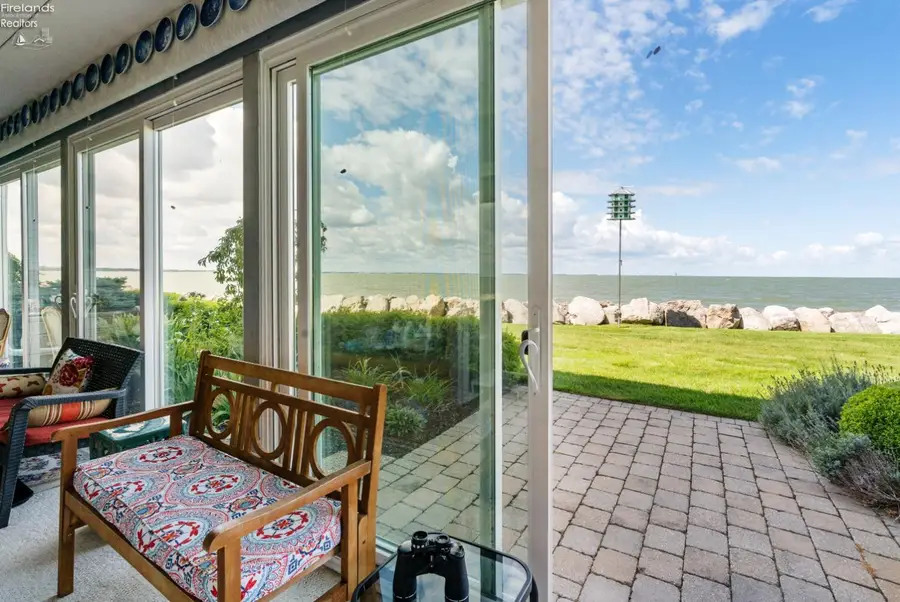 2212 Carriage Lane #3, Port Clinton, OH 43452 - Image #2