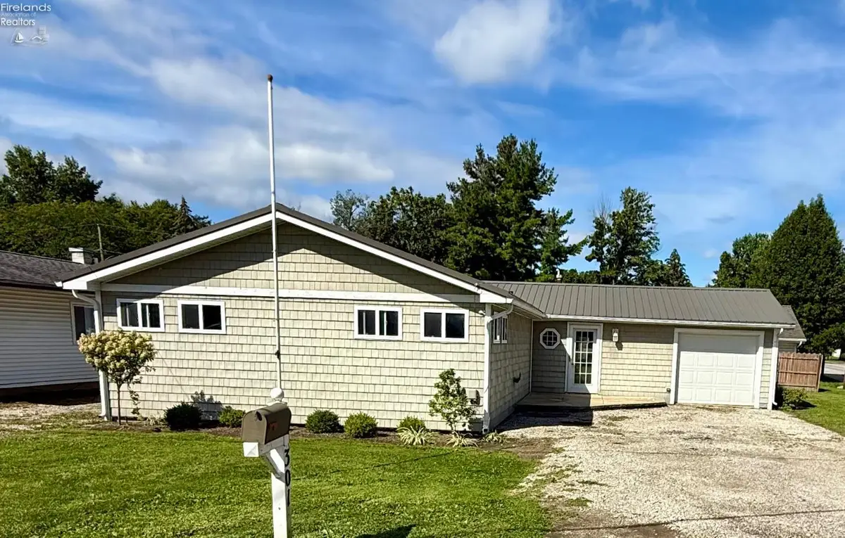 301 Gumwood Road, Huron, OH 44839 - Image #1