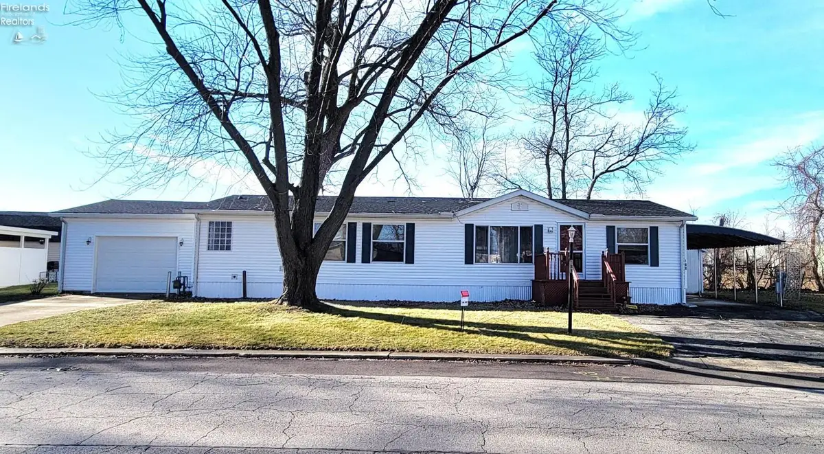 188 Driftwood Drive, Port Clinton, OH 43452 - Image #1