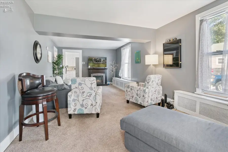 328 E Water, Oak Harbor, OH 43449 - Image #3