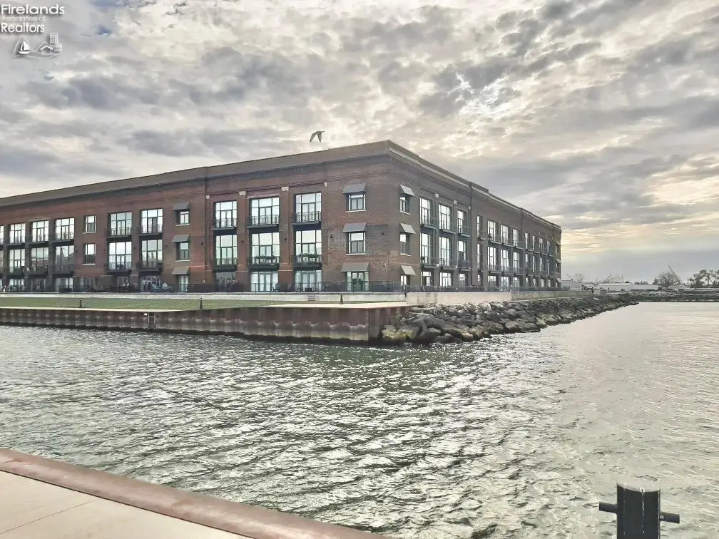 401 W Shoreline Drive #98, Sandusky, OH 44870 - Image #1