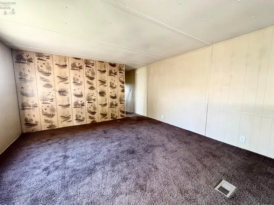 1121 Clayberg #75, Greenwich, OH 44837 - Image #2