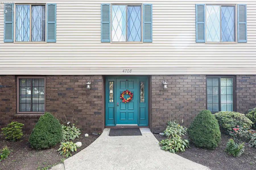 4708 Venice Heights Boulevard #101, Sandusky, OH 44870 - Image #2
