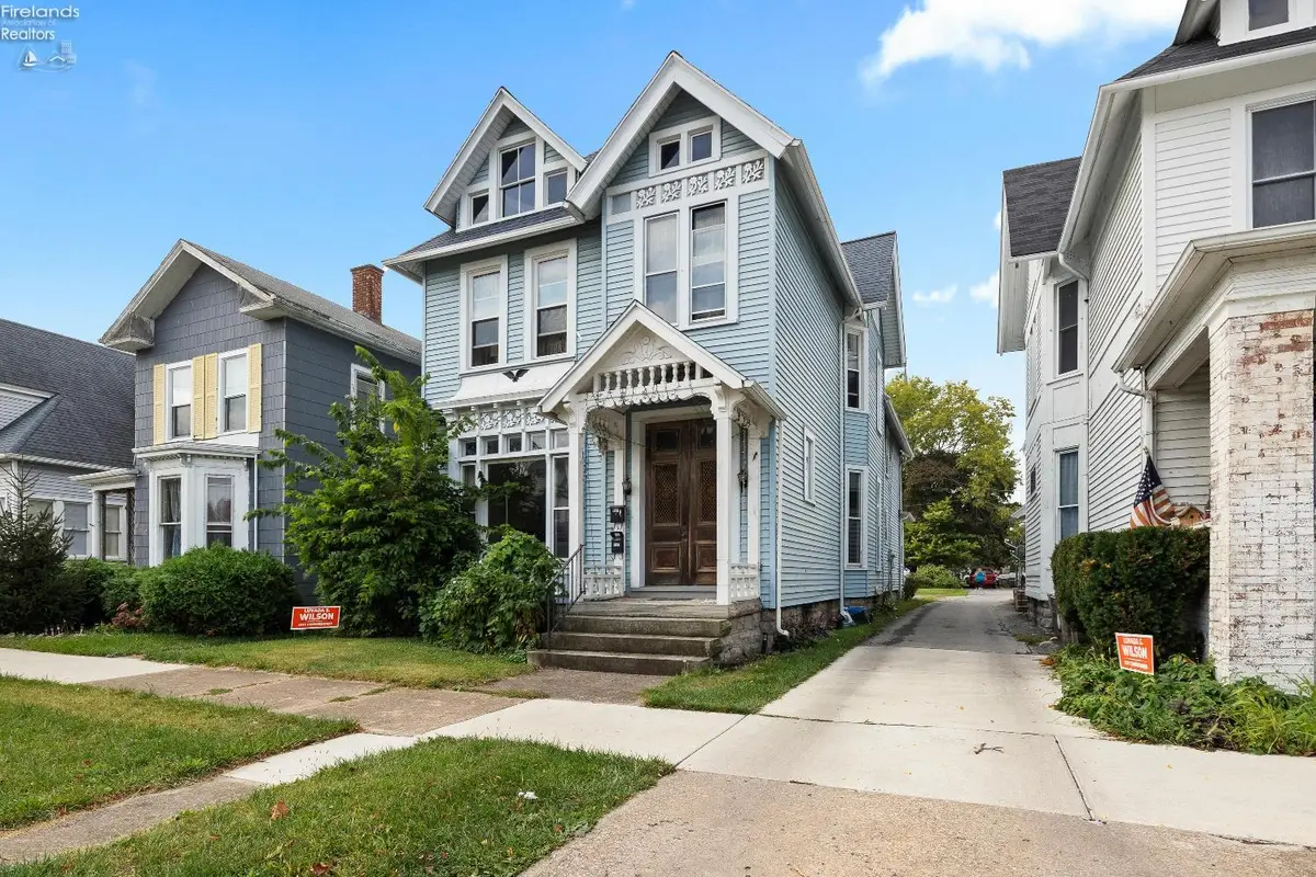 427 Jackson Street, Sandusky, OH 44870 - #1