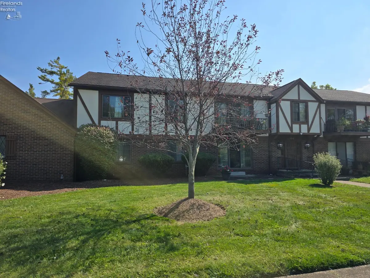 104 Stonyridge Drive #1-A, Sandusky, OH 44870 - #1