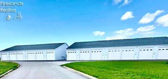 708 SE Catawba #3, Port Clinton, OH 43452 - Image #1