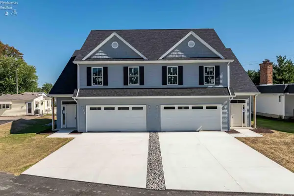 29 N Beach Street, Port Clinton, OH 43452