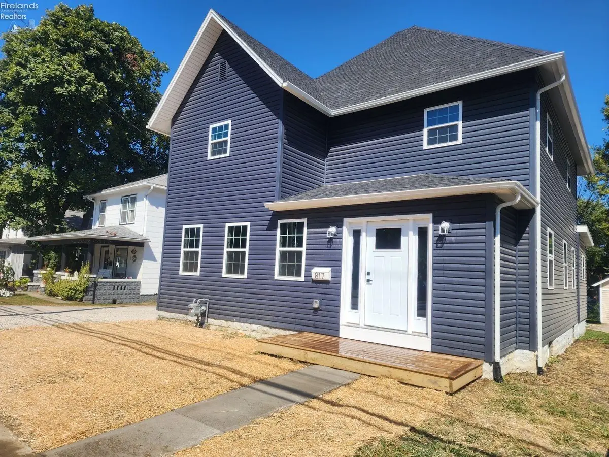 817 E Main, Bellevue, OH 44811 - Image #1