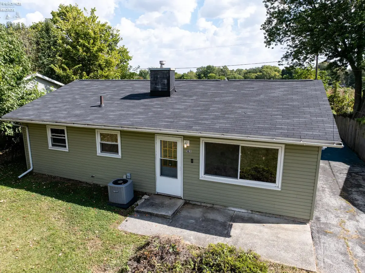 185 Longfellow Drive, Tiffin, OH 44883 - Image #1