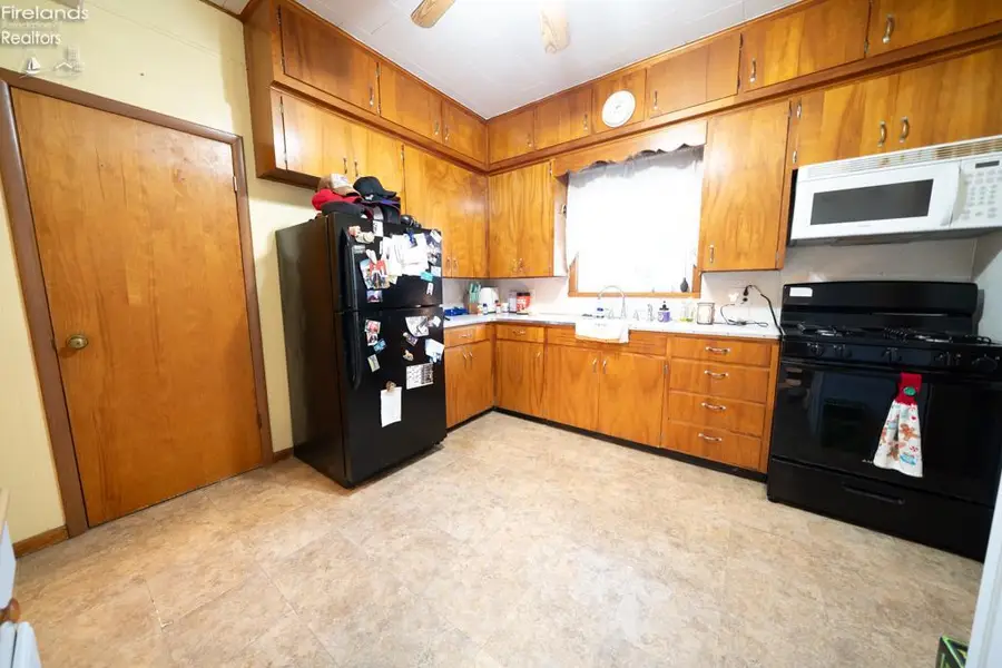 227 Main Street, Helena, OH 43435 - Image #2