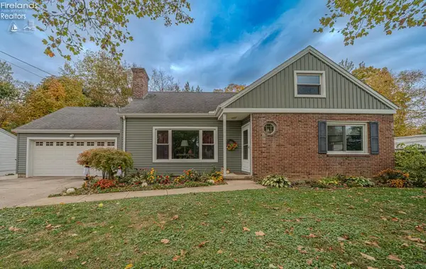 1826 Morrison Road, Fremont, OH 43420