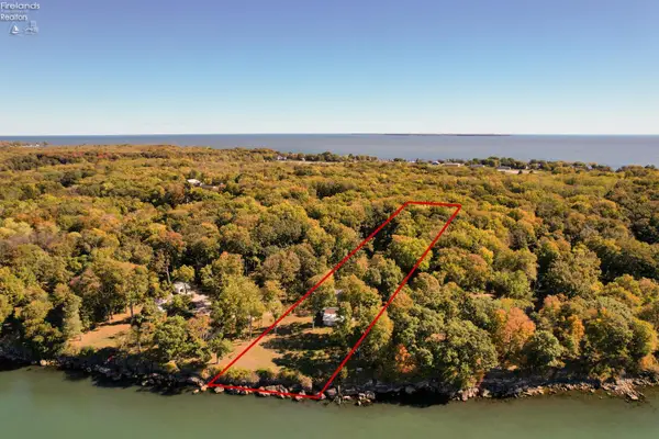 1741 Put In Bay Road, Put-In-Bay, OH 43456