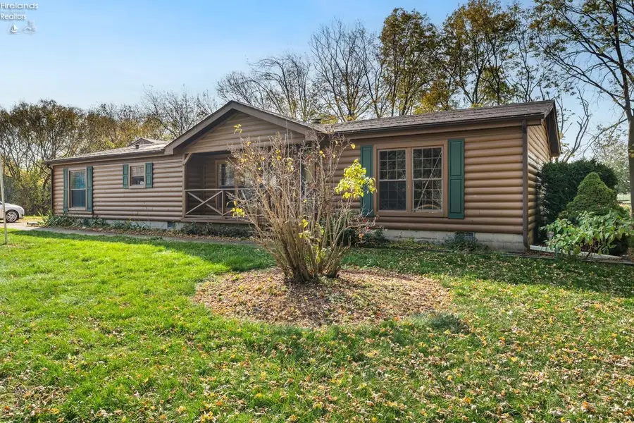 70 Niese Place, Put In Bay Township, OH 43456 - Image #3