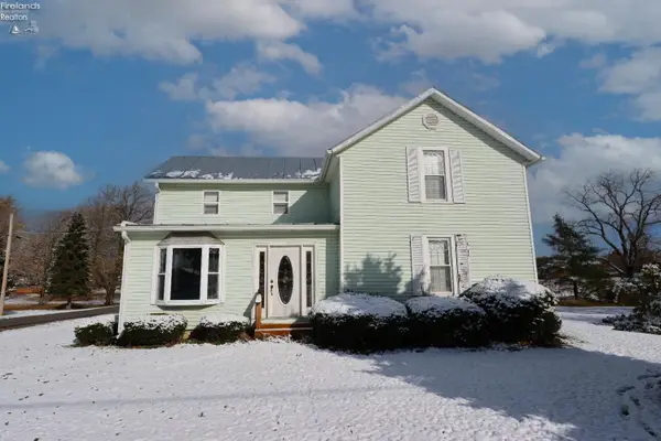 134 S Hill, New Washington, OH 44854