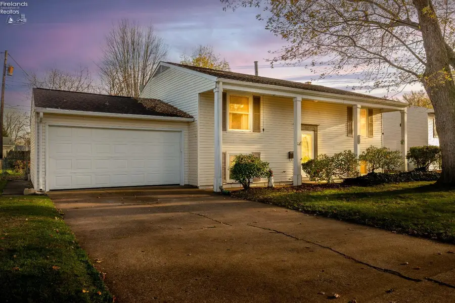 2156 S Oldgate Road, Sandusky, OH 44870 - #2