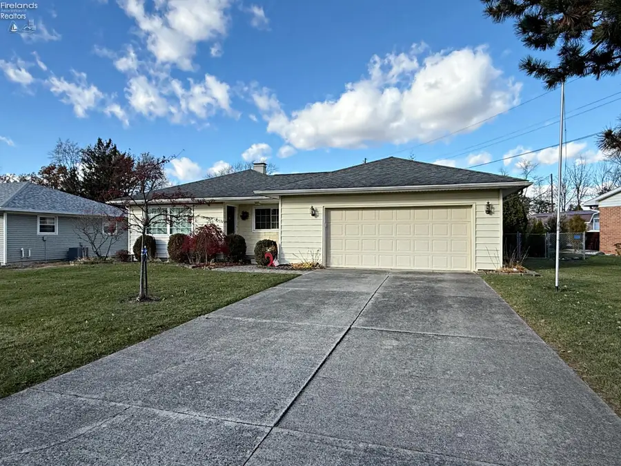 105 Glenn Street, Tiffin, OH 44883 - Image #2