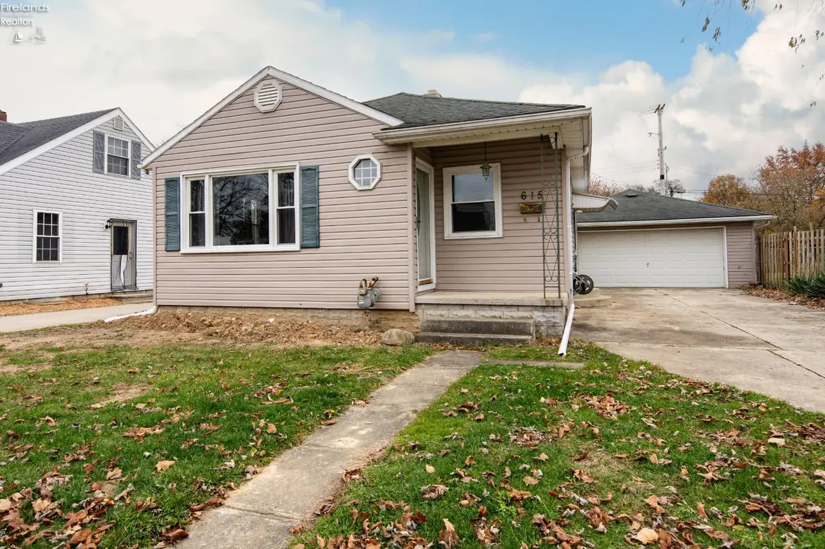 615 Gibson Street, Fremont, OH 43420 - #1