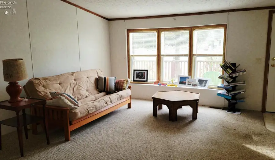 224 Melody Lane, Kelleys Island, OH 43438 - Image #3