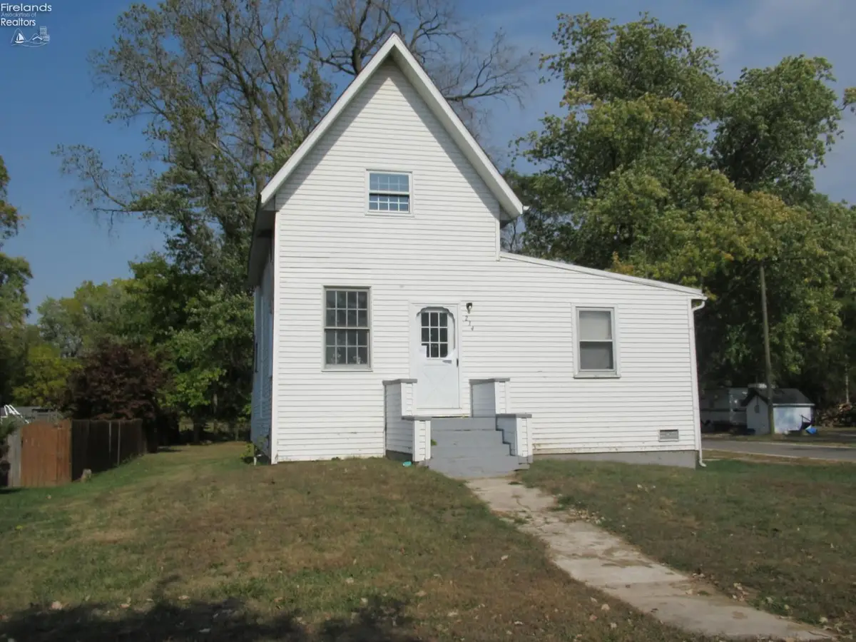 234 Charlotte Street, Tiffin, OH 44883 - Image #1