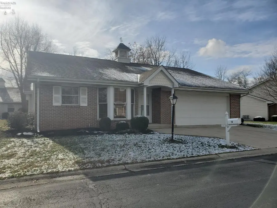 16 St Francis Avenue, Tiffin, OH 44883 - Image #2