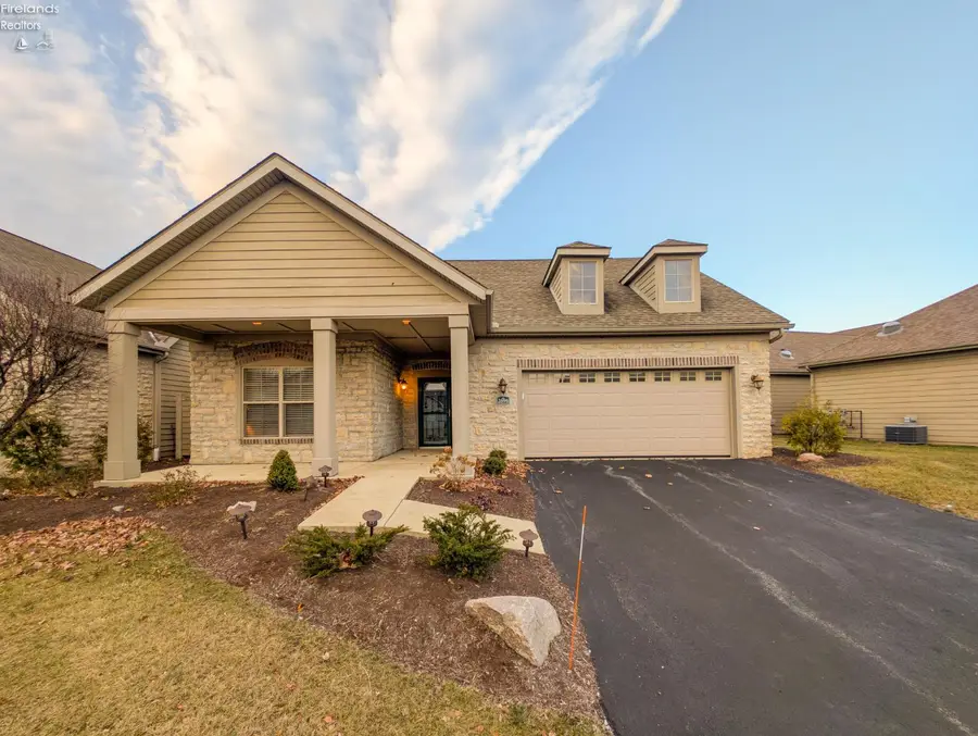 2696 Chateau Drive #38 C, Port Clinton, OH 43452 - Image #3