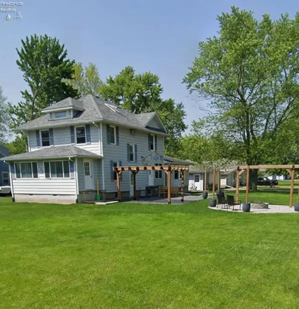 165 Finke Road, Oak Harbor, OH 43449