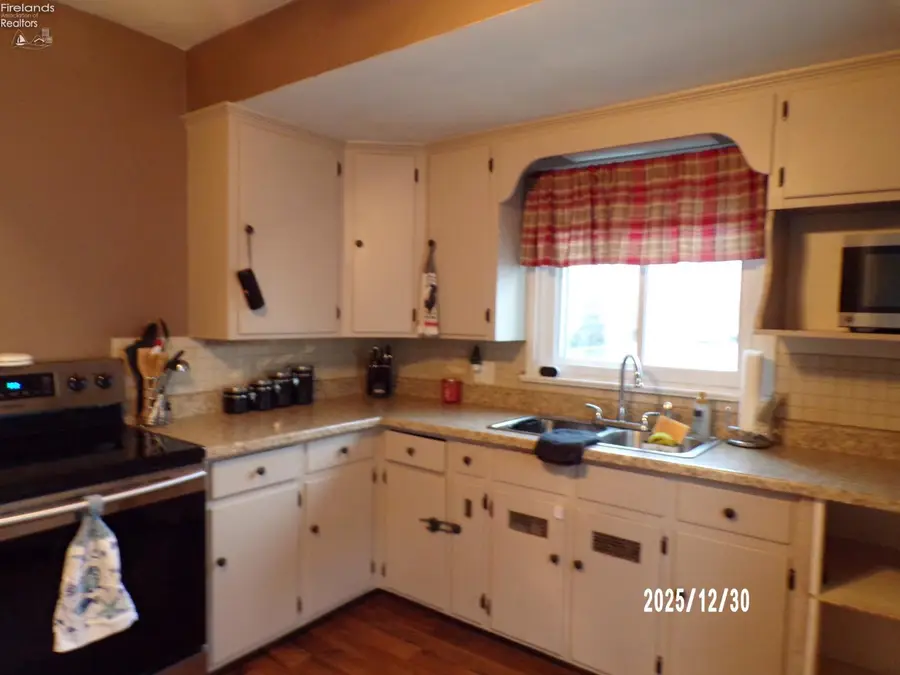 1006 Birdseye Boulevard, Fremont, OH 43420 - Image #2