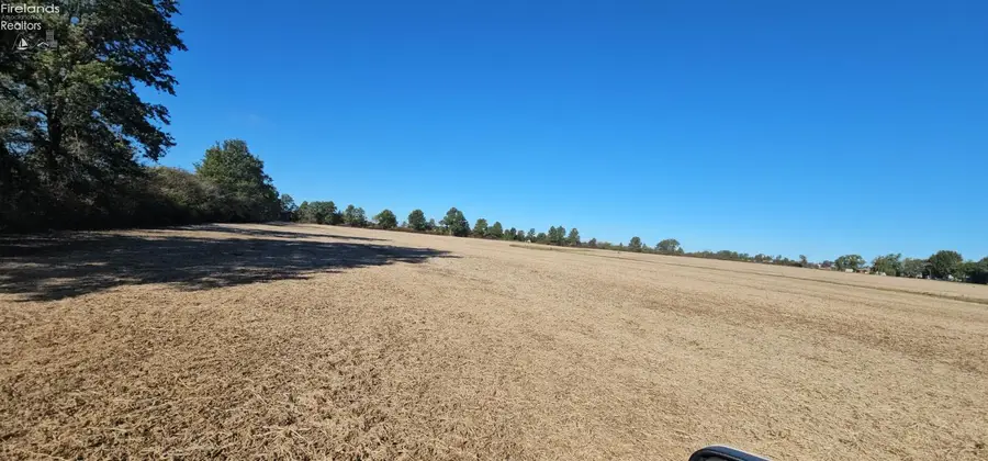 1 S Mud Creek Road, Oak Harbor, OH 43449 - Image #2