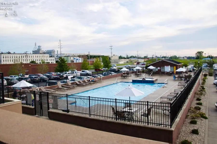 401 W Shoreline Drive #228, Sandusky, OH 44870 - Image #2