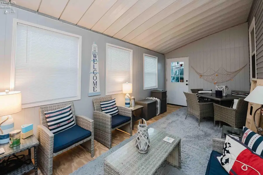 8175 E Northshore Boulevard #15, Marblehead, OH 43440 - Image #2