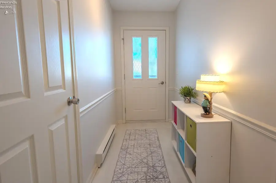 304 Lisa Ann Drive, Huron, OH 44839 - Image #3