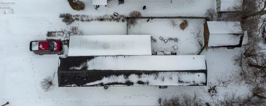 5588 E Farrow Avenue, Port Clinton, OH 43452 - Image #2