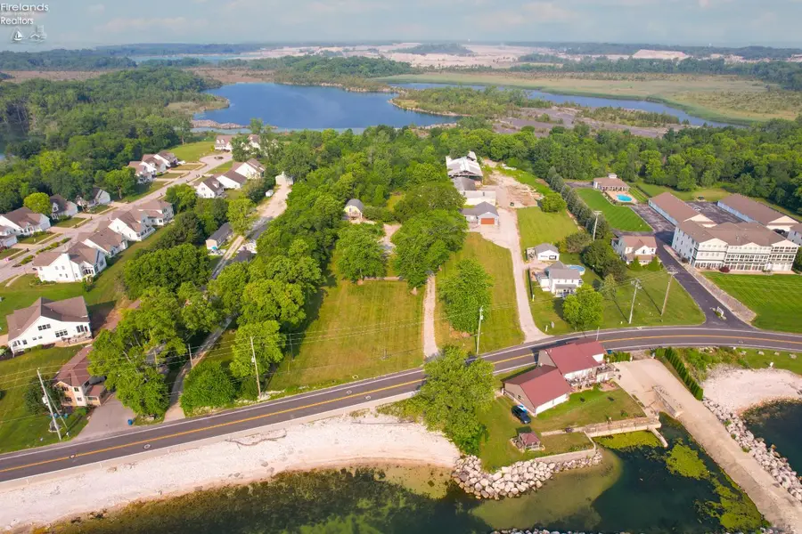 828 E Main (rear) Street, Marblehead, OH 43440 - Image #3