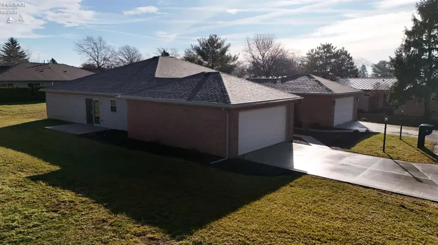 29 Wedgewood Drive, Willard, OH 44890 - Image #2