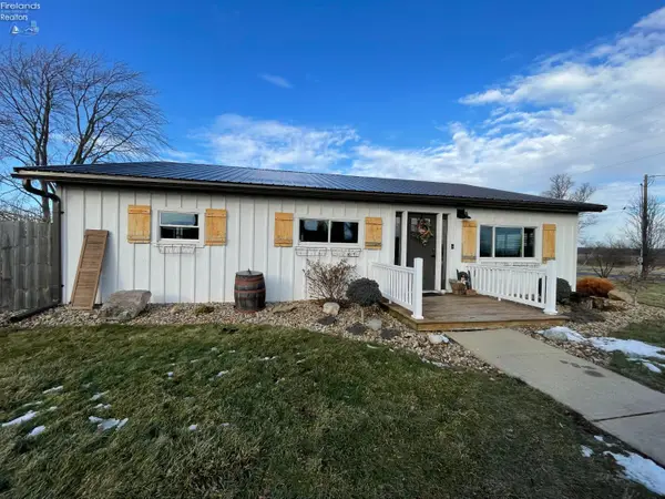 1785 Greenwich Milan Townline Road, Norwalk, OH 44857