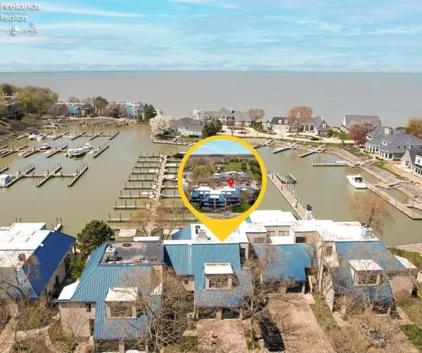 4446 E Marin Harbor, Port Clinton, OH 43452