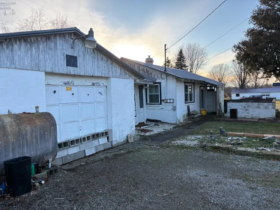 229 W Main Street, North Fairfield, OH 44855 - Image #2