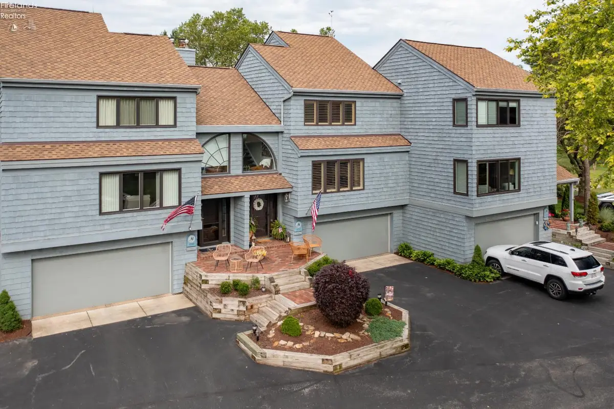 527 Mariner, Huron, OH 44839 - Image #1